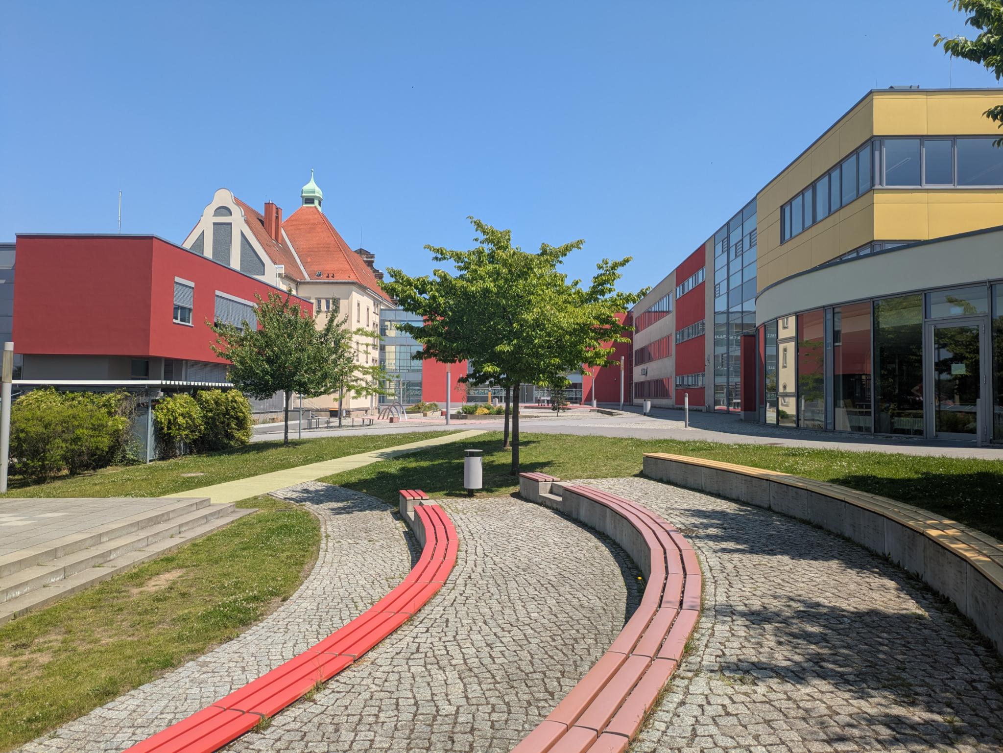 Ferdinand-Sauerbruch-Gymnasium