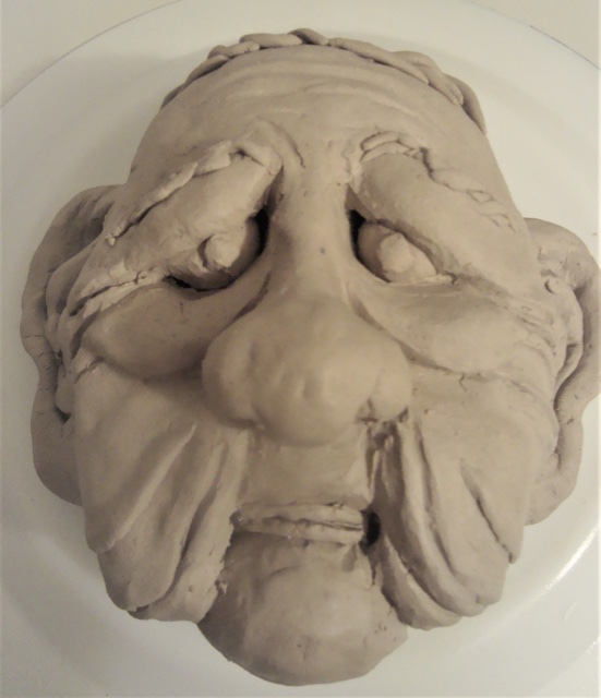Alt und einsam, Tonrelief, Gk12, Rica Lauschke